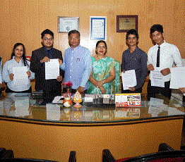 Toppers Of IET
